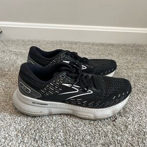 Women’s Brooks Glycerin Sneakers